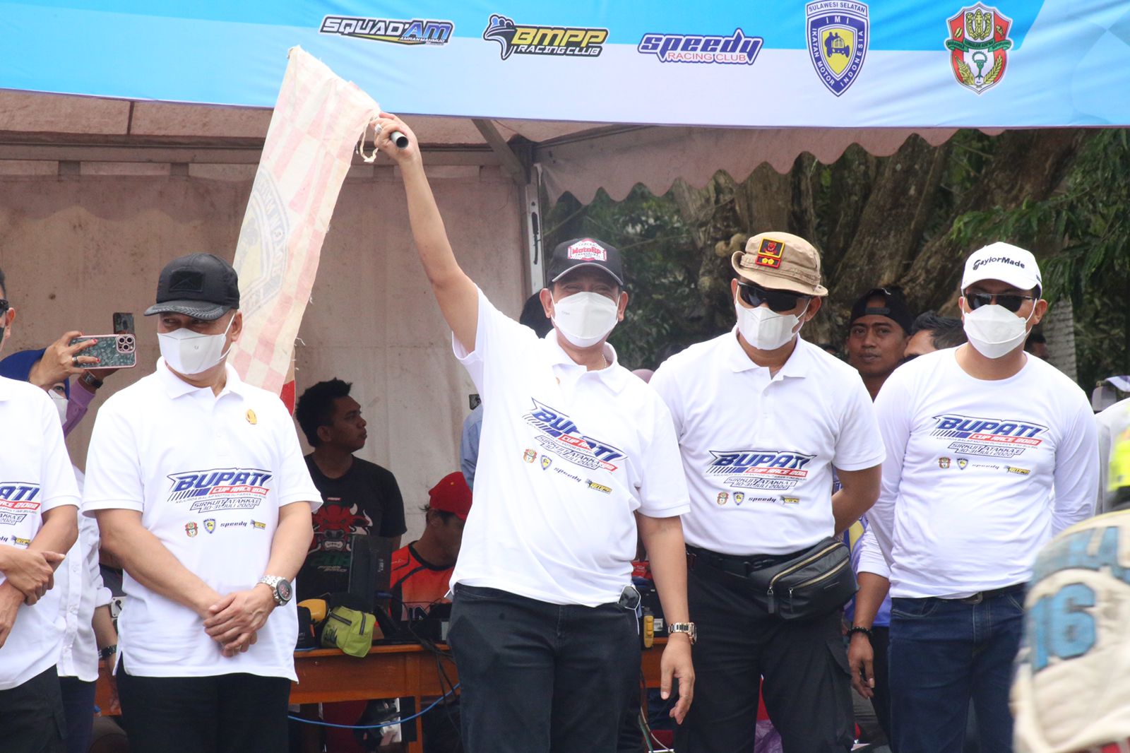 Buka Bupati Cup Road Race di Sirkuit Atakkae, Amran Mahmud Dambakan Sirkuit Representatif